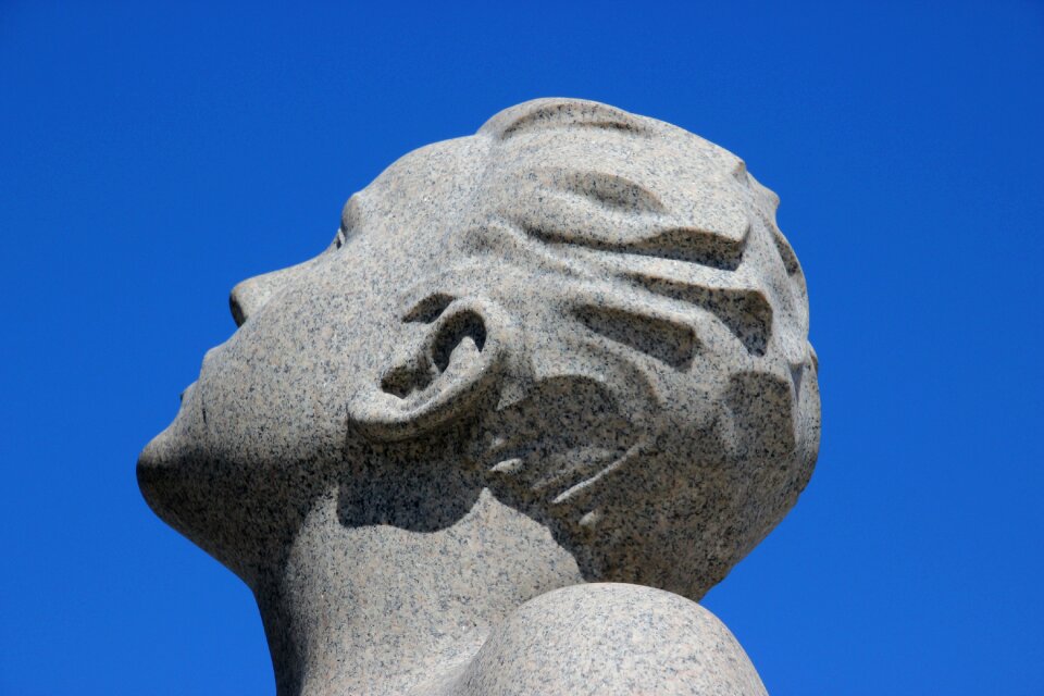 View forward sculpture
