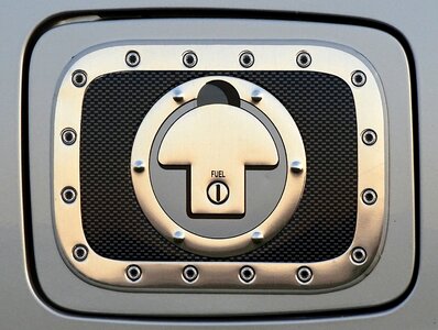 Fuel tank cap metal lid