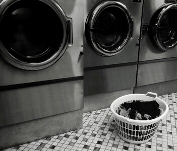 Launderette laundry basket