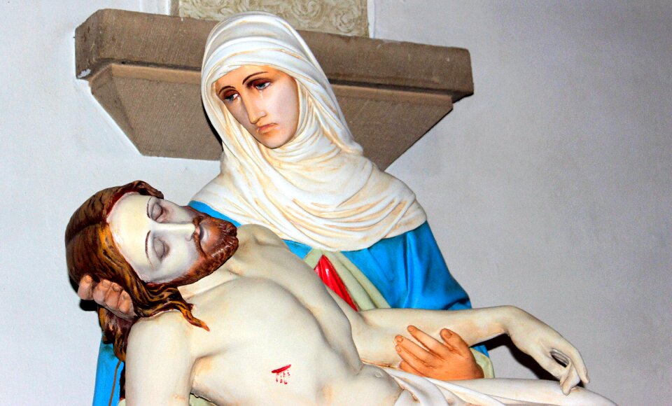 Death mourning grieving mother