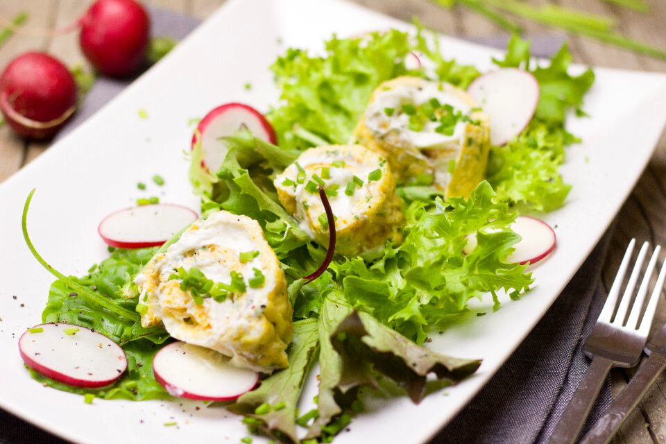 Egg omelette filled