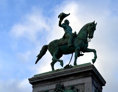 Reiter equestrian statue sculpture photo