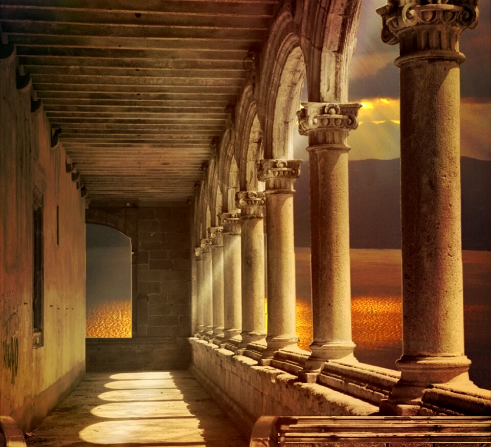Columnar historically arch