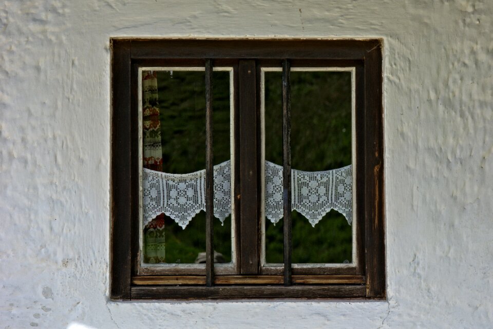 Curtains grid facade