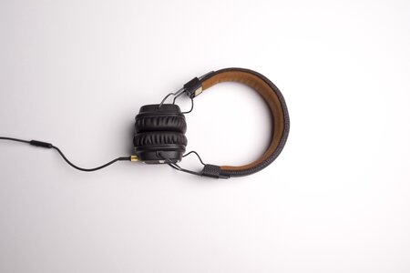 Music speaker sound