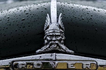 Old vehicle nerivill1