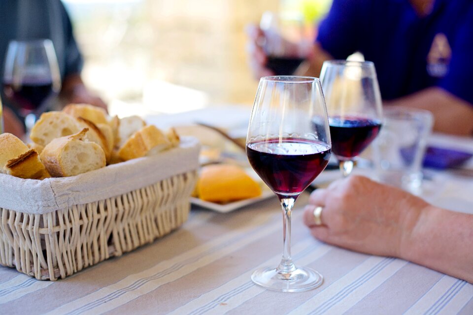 Baguettes bread wine