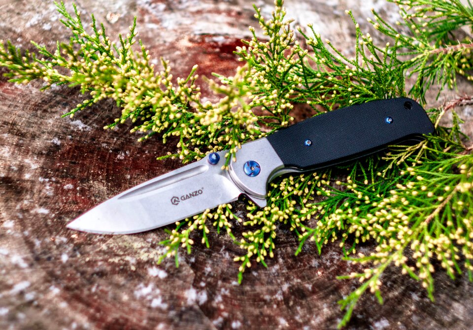 Flora flowers knife