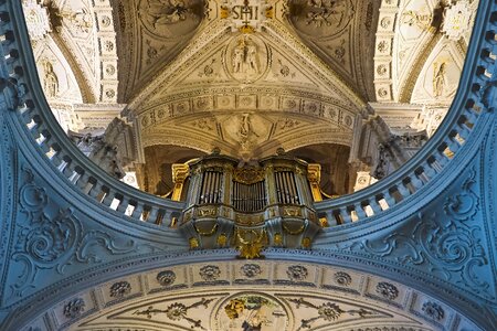 Building baroque interior photo