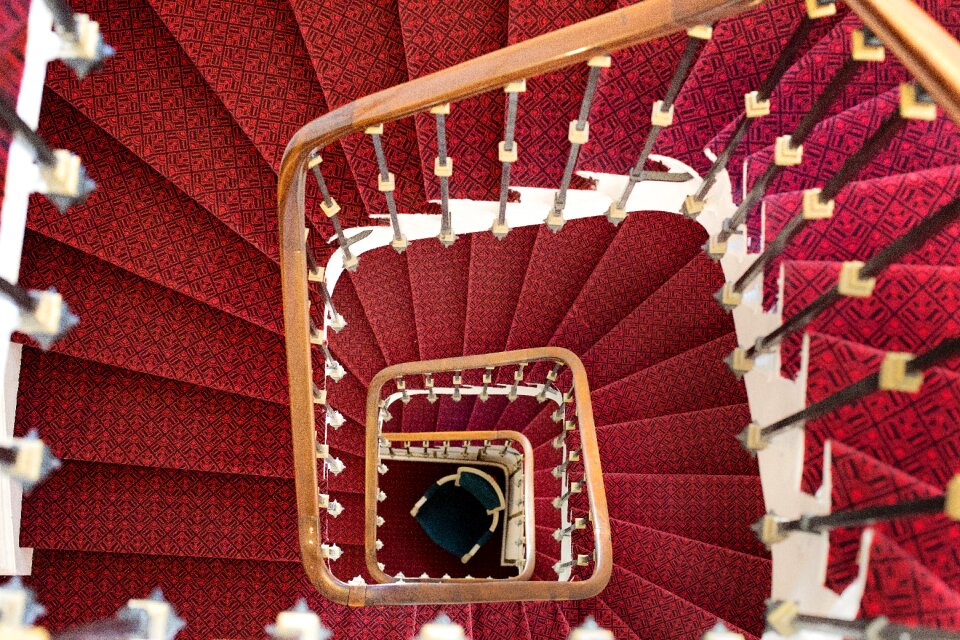 Winding steps stairs