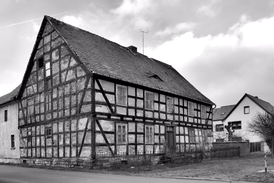 Old house building truss