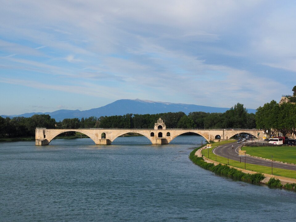 Mountain provence foresight