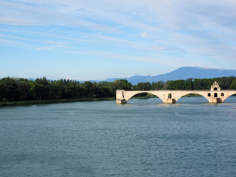 Avignon ruin arch bridge