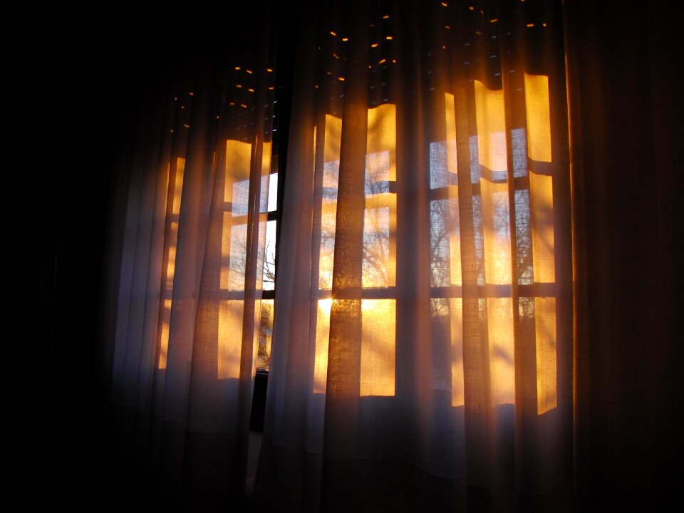 Sun doors house