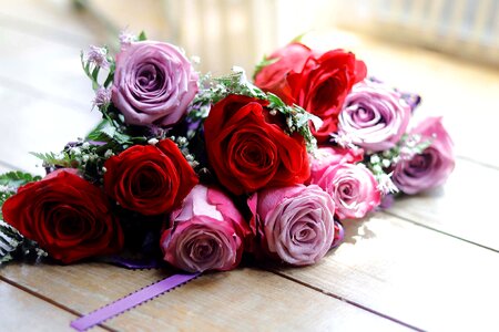 Red pink wedding flowers photo