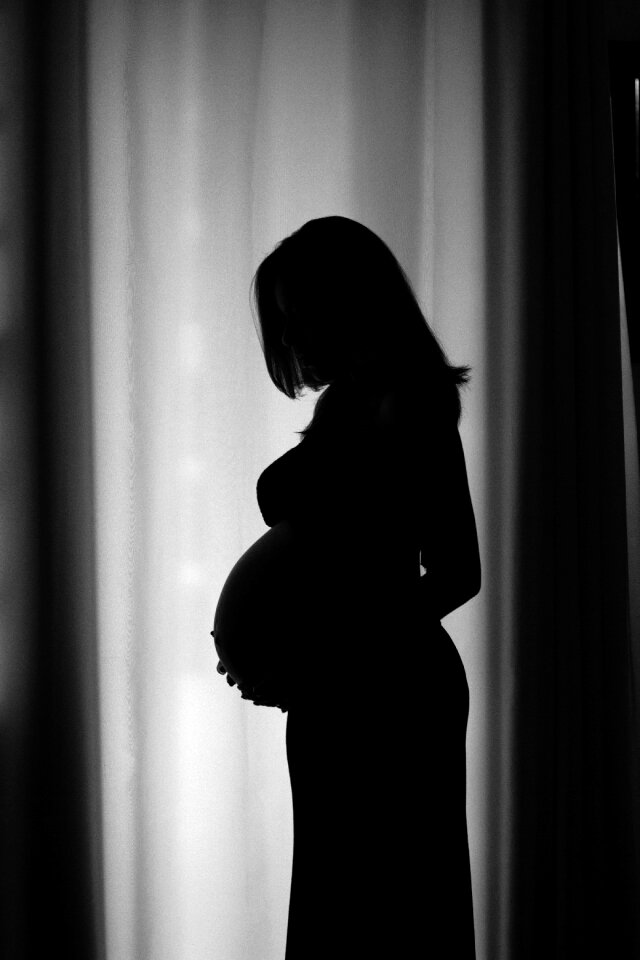 Mother belly pregnant