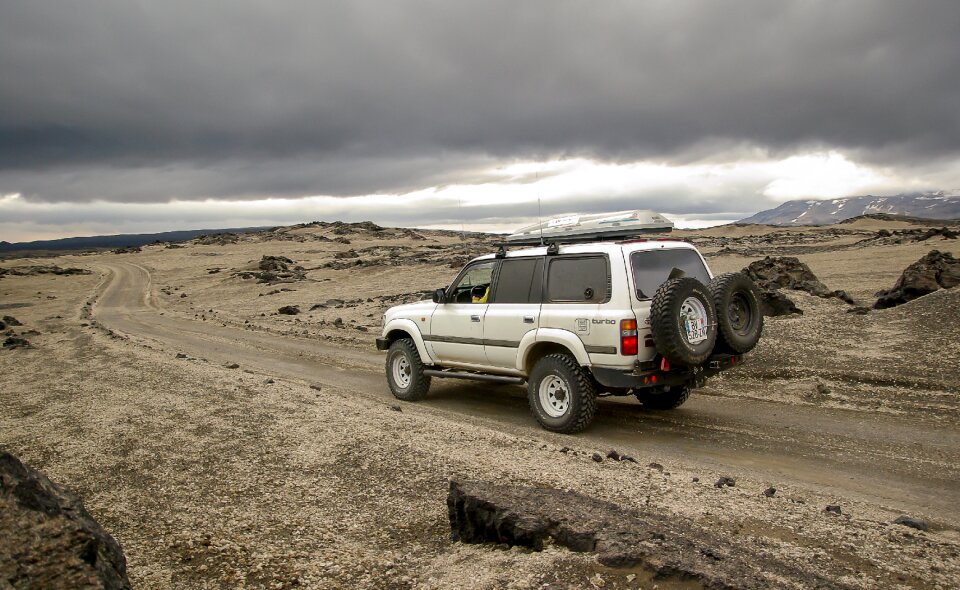 Volcanism lava toyota 4x4