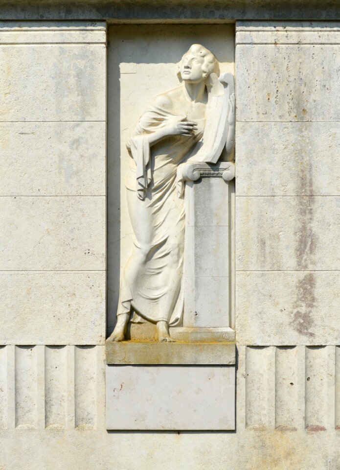 Stone figure stone art