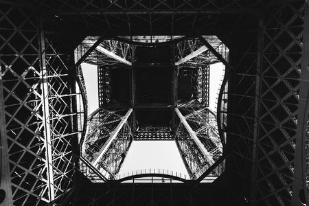 Eiffel tower high low angle shot photo