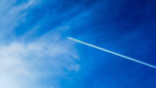 Condensation trails chemtrails airplane