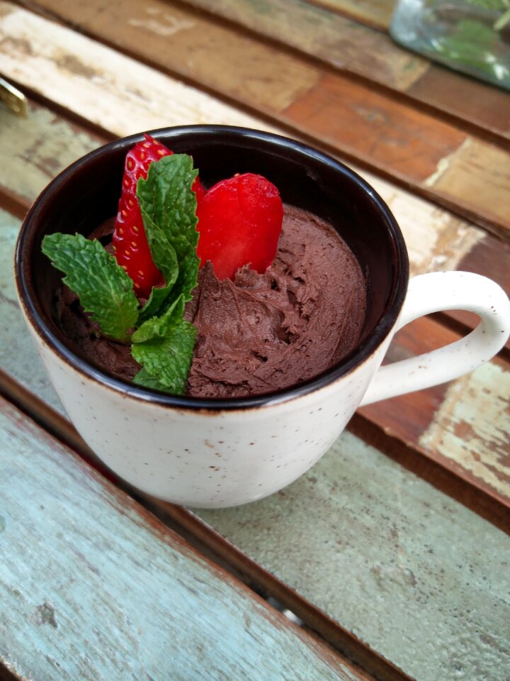 Dark chocolate mousse dessert