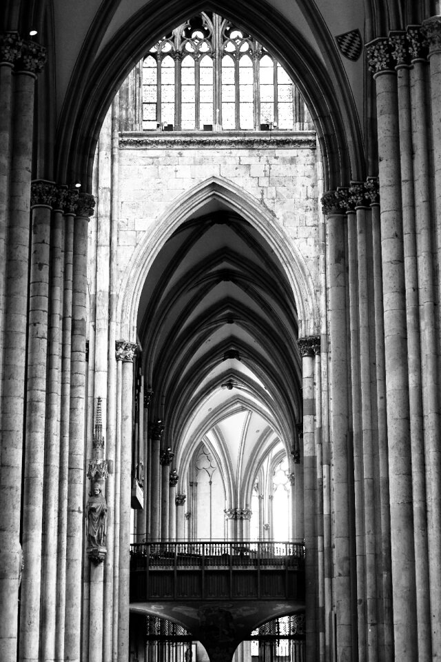 Mood by looking passage