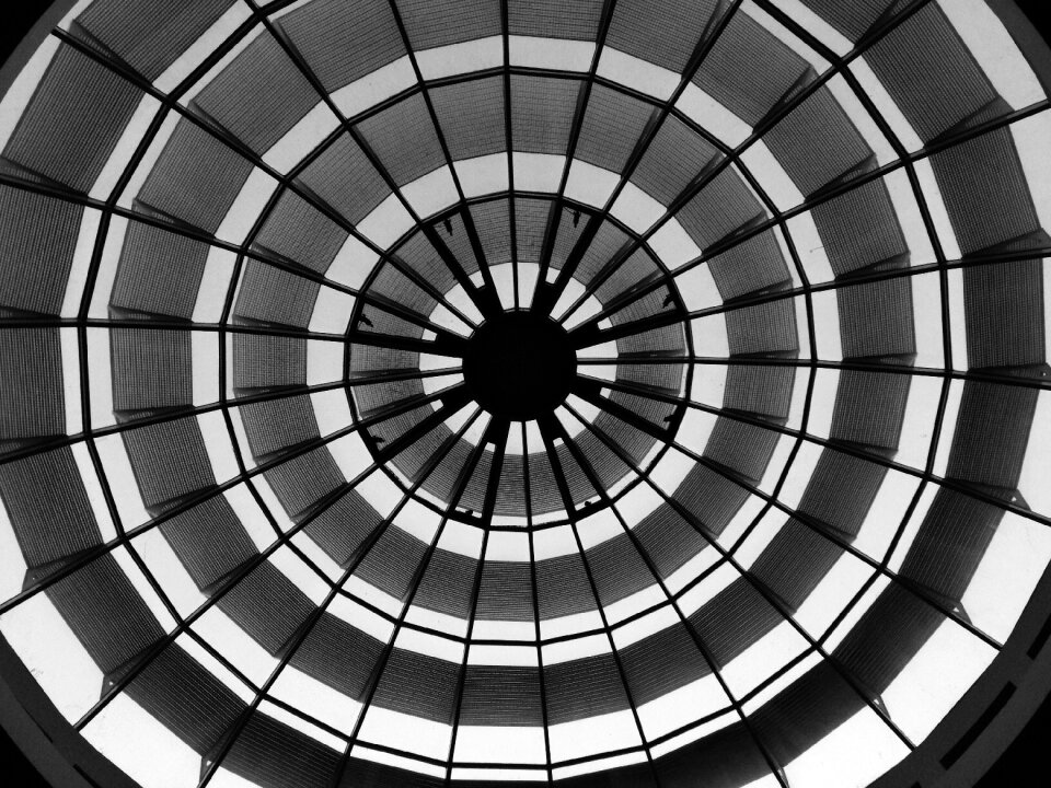 White round modern