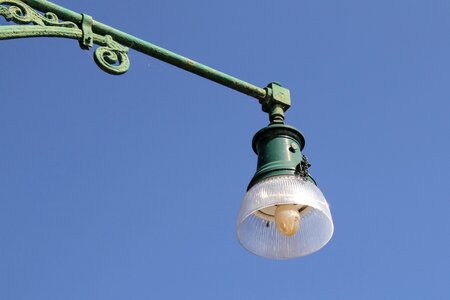 Street lighting historic street lighting lantern photo