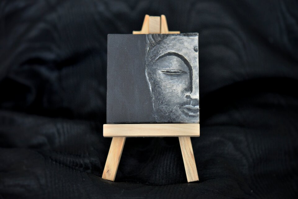 Handpainted miniature easel artistically