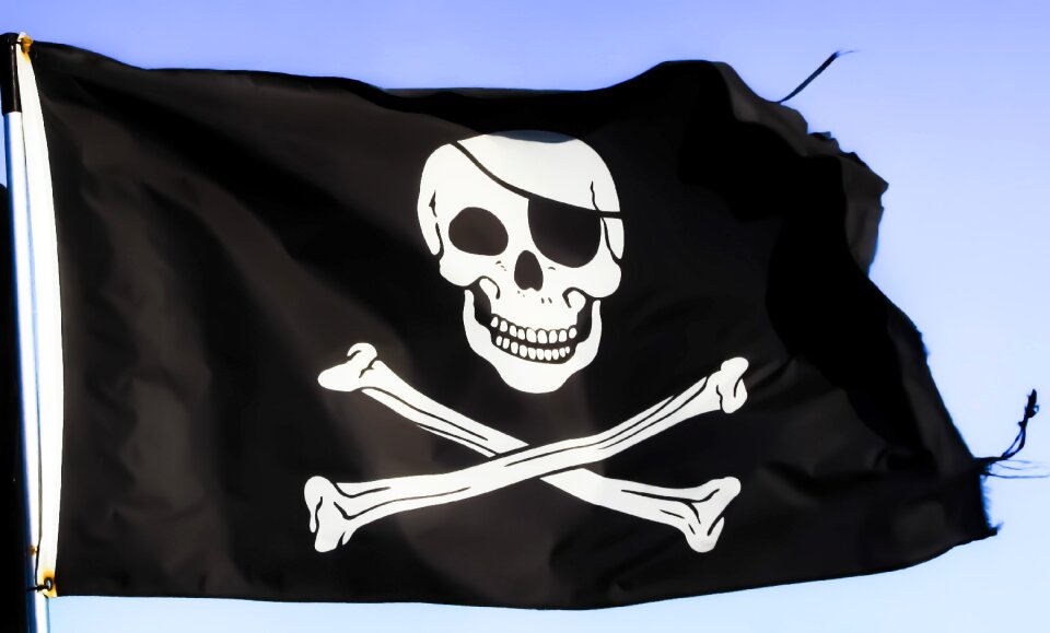 Symbol skeleton pirate ship
