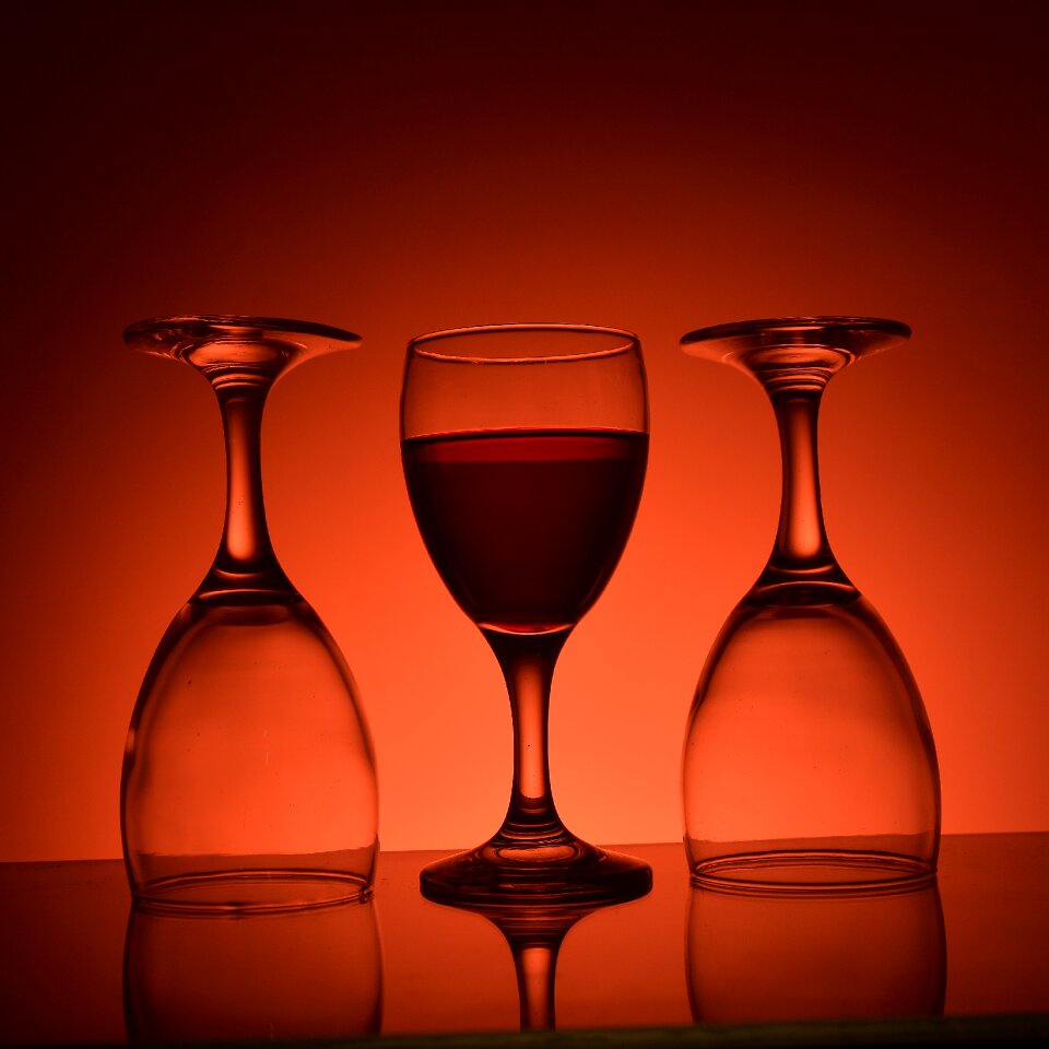 Glassware lighting glass