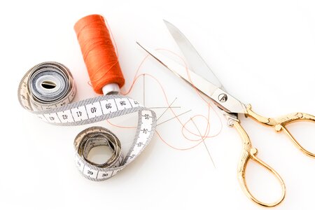 Thread needles cutter tools