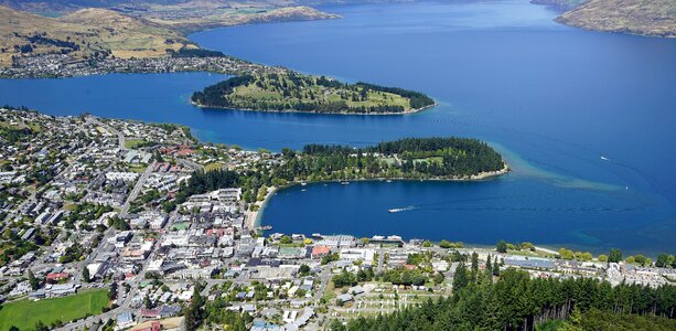 Bobs peak new zealand south island