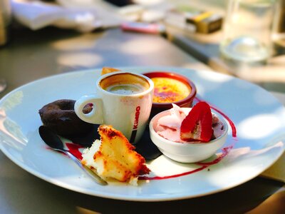 Dessert espresso restaurant