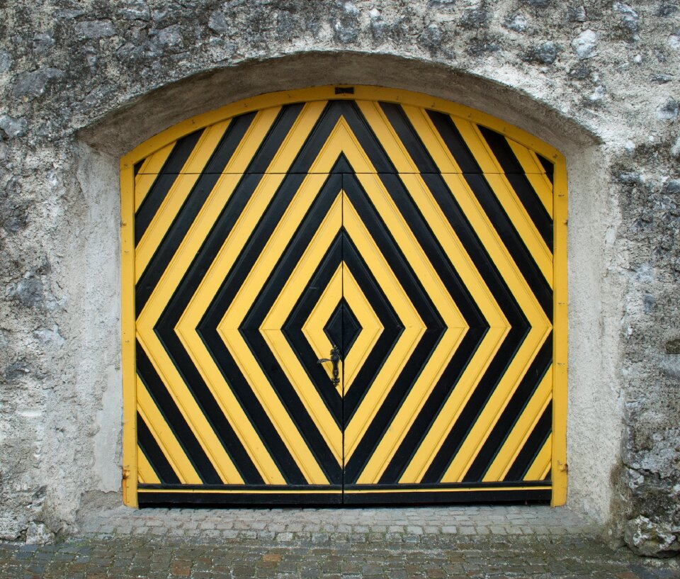 Striped door wooden gate