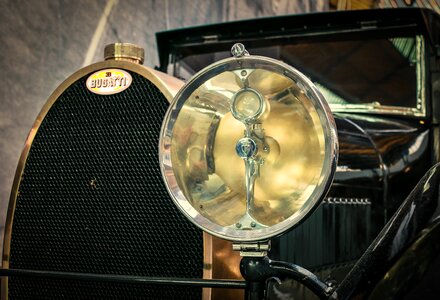 Spotlight oldtimer bugatti