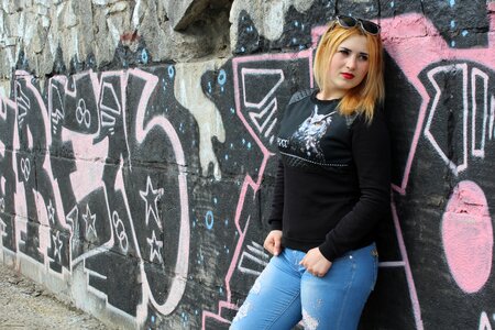 Girl graffiti photoshoot