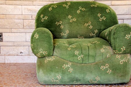 Classic style seat