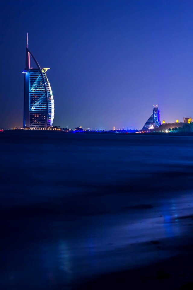 Emirates arab dubai