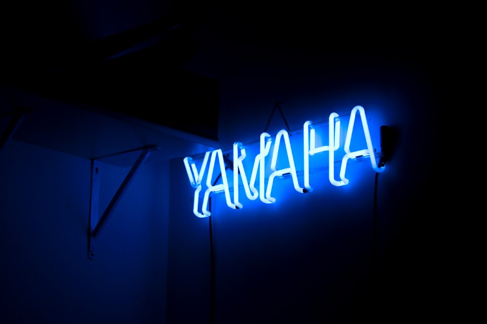 Yamaha neon light signage in the dark