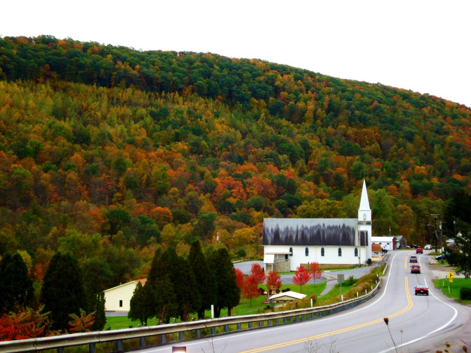 Weedville, United states, Road