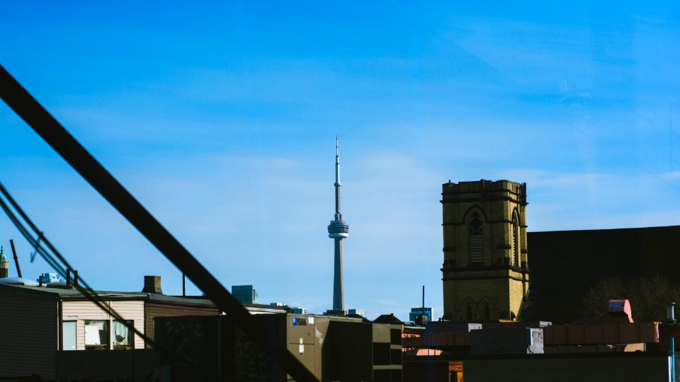 Toronto, Canada, Building