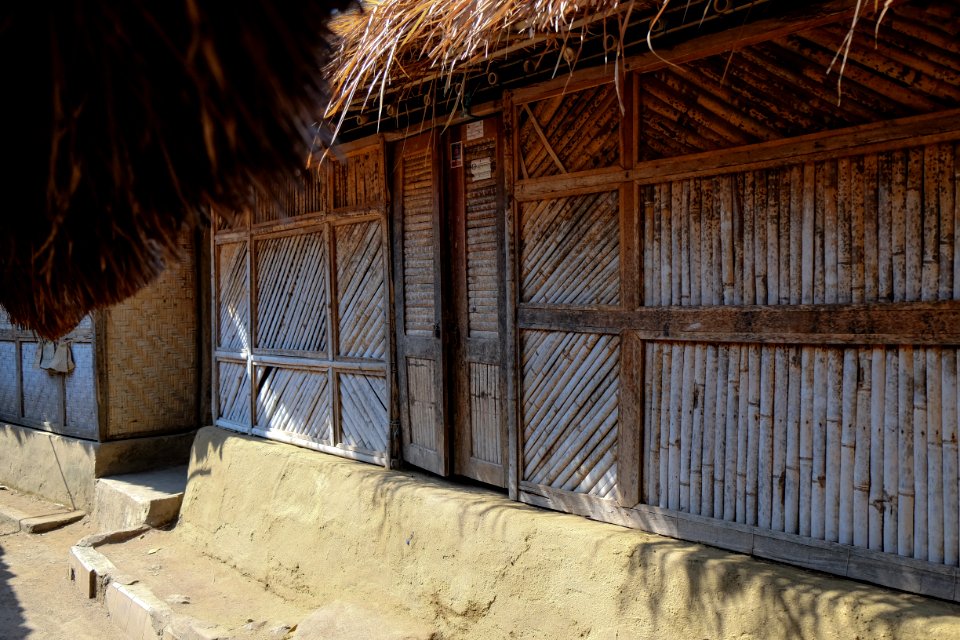 Indonesia, Sasak village sade, Traditional
