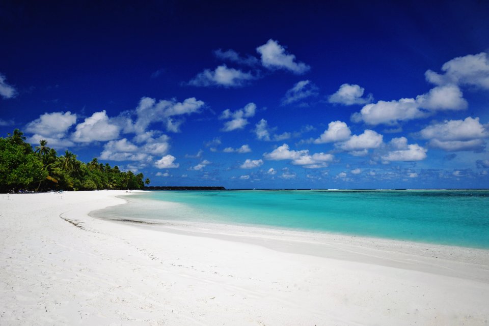 Maldives, Meeru isl,  resort   spa
