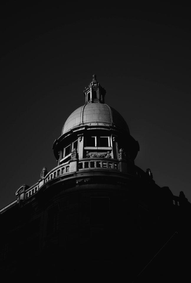 Monochrome, House, City
