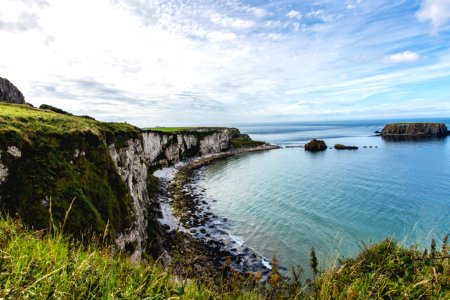 cliff near sea at daytime photo