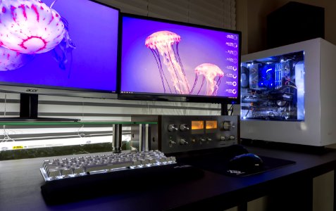 Unsplash, Unsplash remix, Battlestation