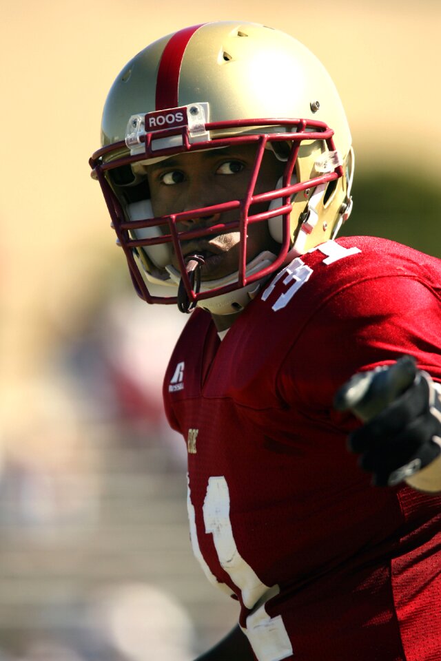 Focus american football player face