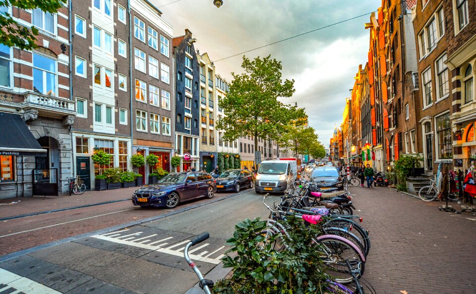 Cars street sky