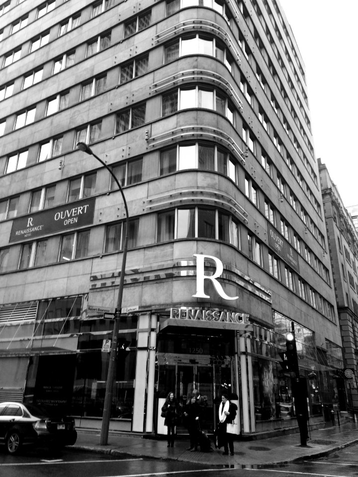 Robertbourassa  renlvesque, Downtown, Montral